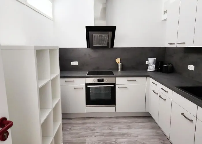 Lejlighed Work & In *