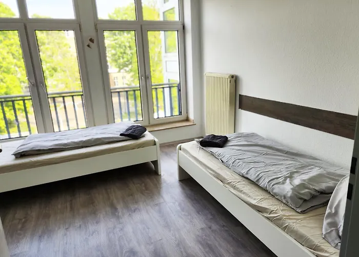 Work & In Lejlighed *