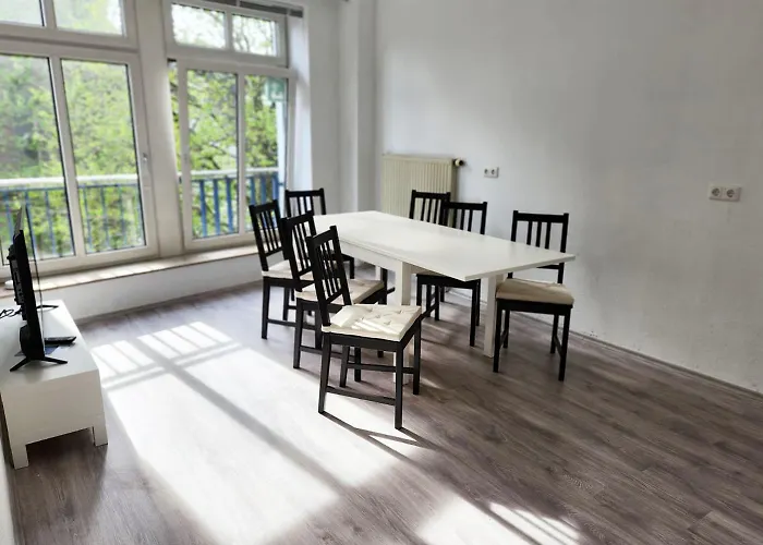 Lejlighed Work & In *